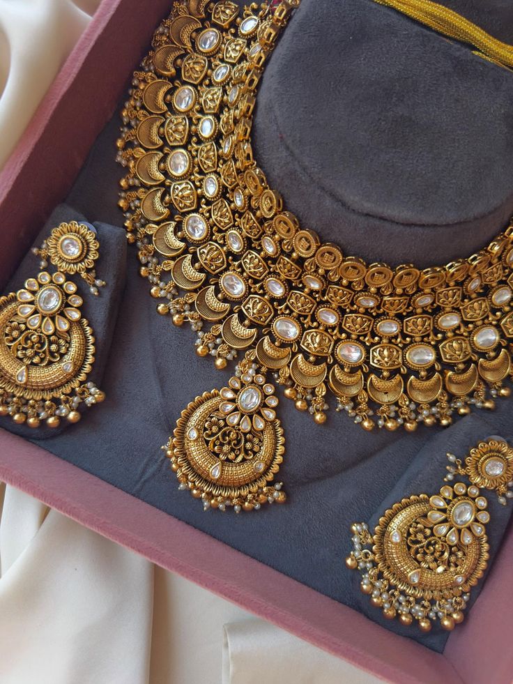 Gold Necklace - Harsiddhi Jewellers Veraval